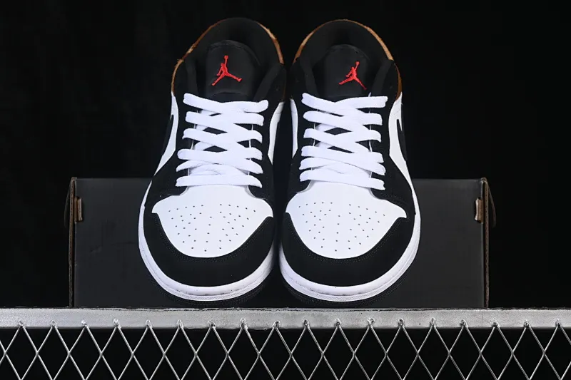 All categories Air Jordan Jordan series basketball shoes Air Jordan 1 Low Air Jordan 1 Low AJ1 Joe 1 Year of the Horse limited low-top retro culture basketball shoes IX8740-101